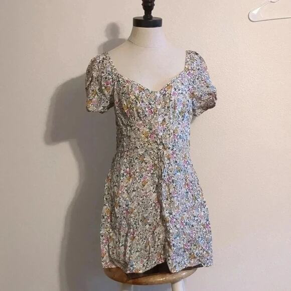 Elodie Floral Puff sleeve mini dress white pink smocked button open back size L - Picture 1 of 5